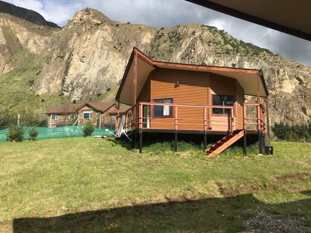 Hermosa Casa espaciosa con cabaña,  Condominio Recta Foitzick (Villa los Doctores)