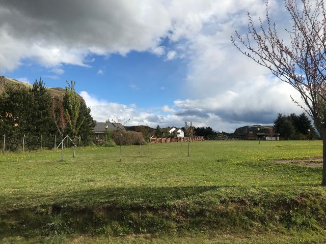 Hermosa Casa espaciosa con cabaña,  Condominio Recta Foitzick (Villa los Doctores)