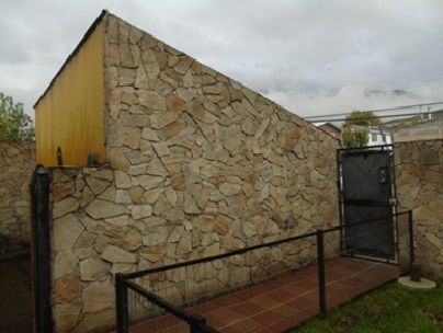 Hermosa Vivienda ubicada en calle Alte. Barroso, en la ciudad de Coyhaique